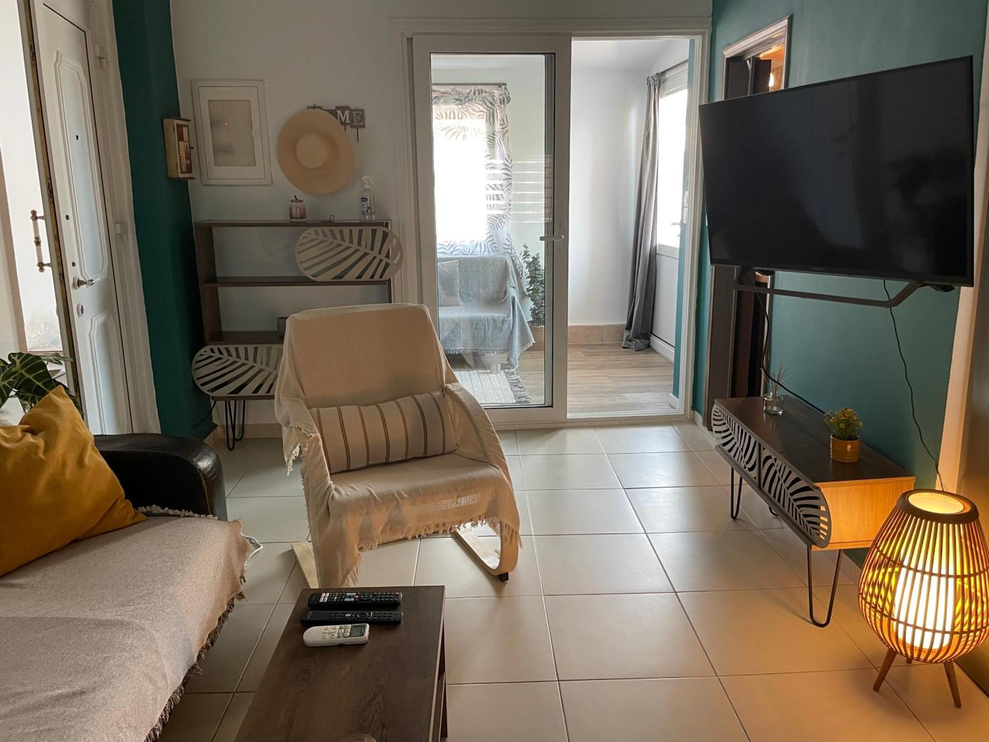 Lux Apartment 10M From Center أليكسانثيربوليس المظهر الخارجي الصورة