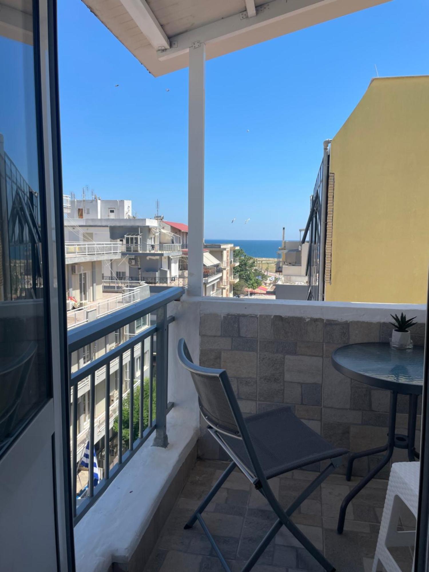 Lux Apartment 10M From Center أليكسانثيربوليس المظهر الخارجي الصورة